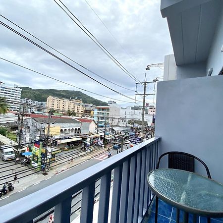 Mini Thai Guesthouse Patong Buitenkant foto