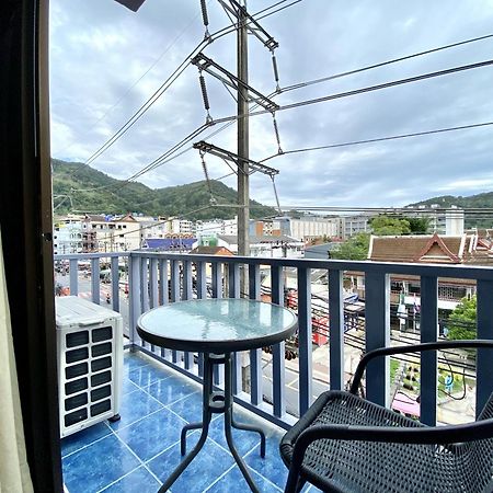 Mini Thai Guesthouse Patong Buitenkant foto